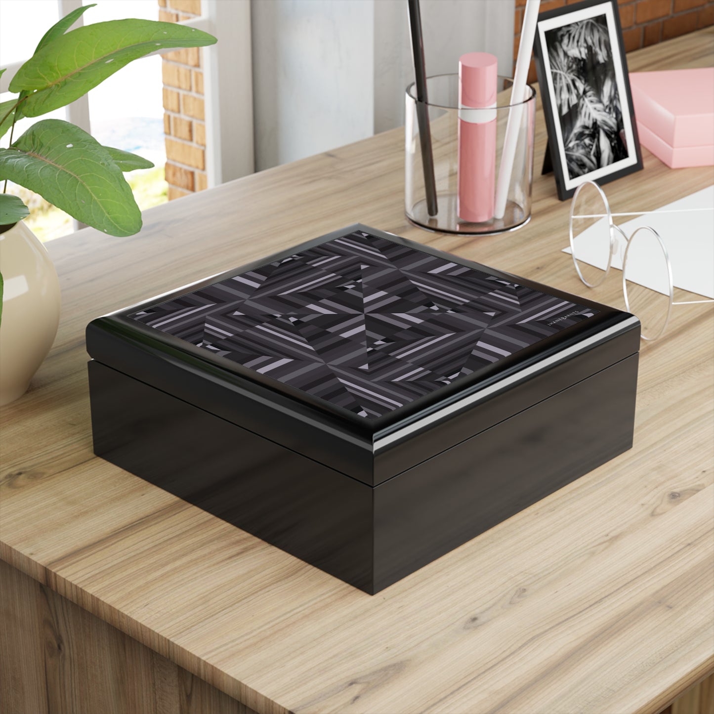 Jewelry Box "ANGLES" col black-Ebony
