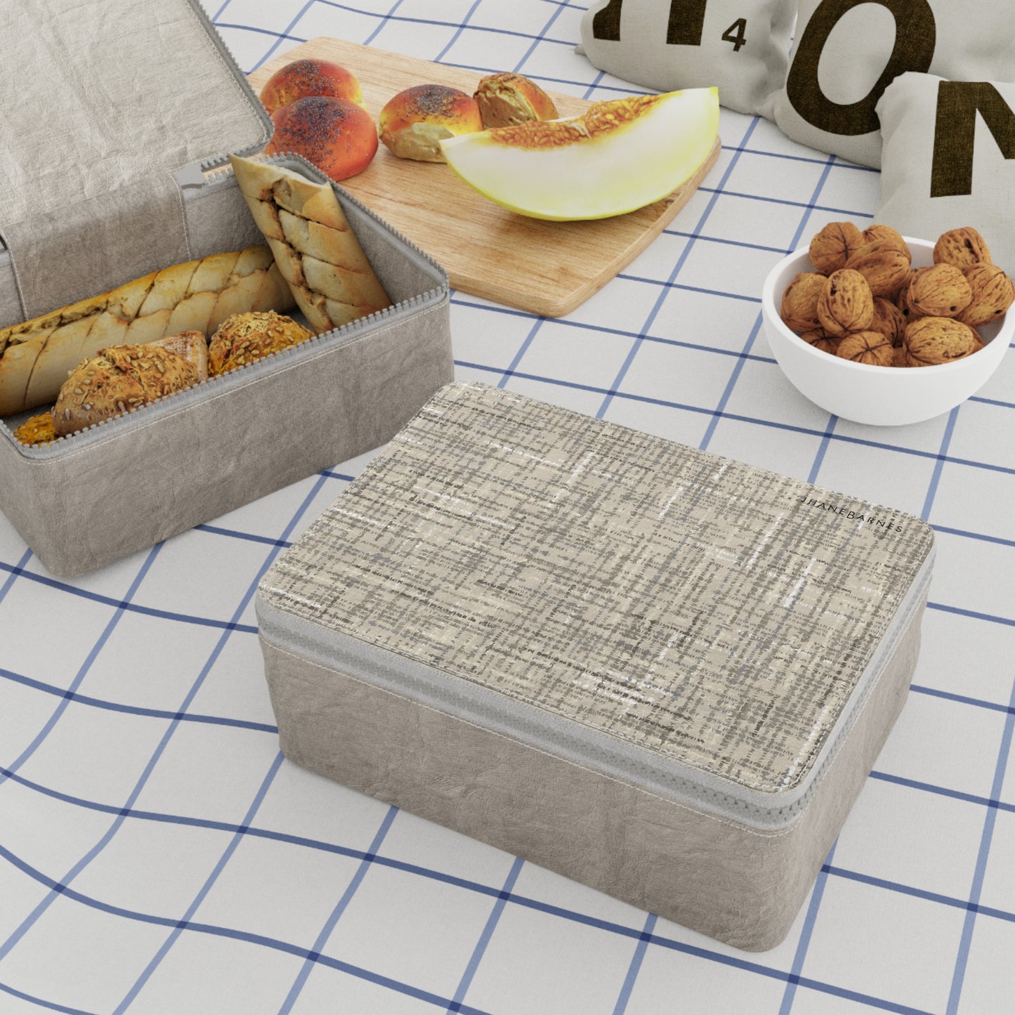 Zip Lunch Box "CROSS HATCH"  col Alpine Thisle